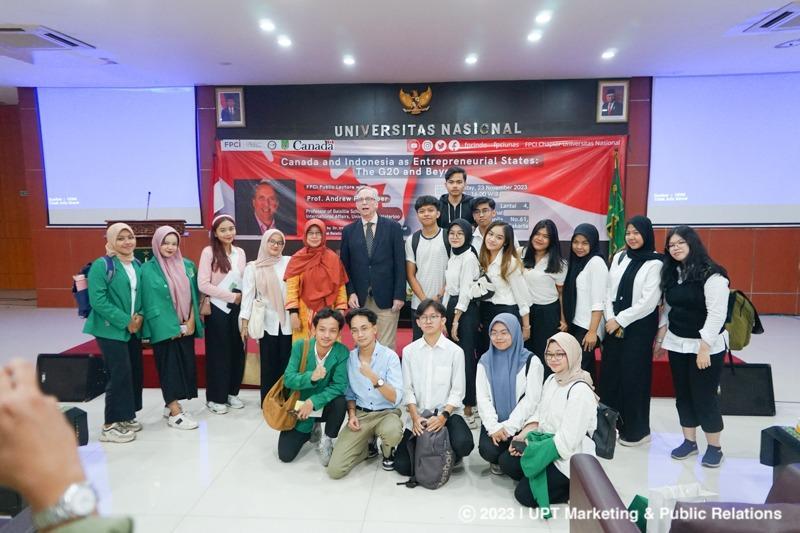 Bahas Indonesia dan Kanada Sebagai Entrepreneurial State, Prodi HI – FPCI selenggarakan Public Lecture