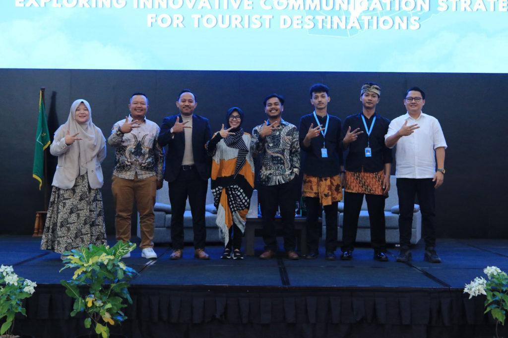 Read more about the article Menjelajahi Strategi Komunikasi Inovatif untuk Destinasi Wisata